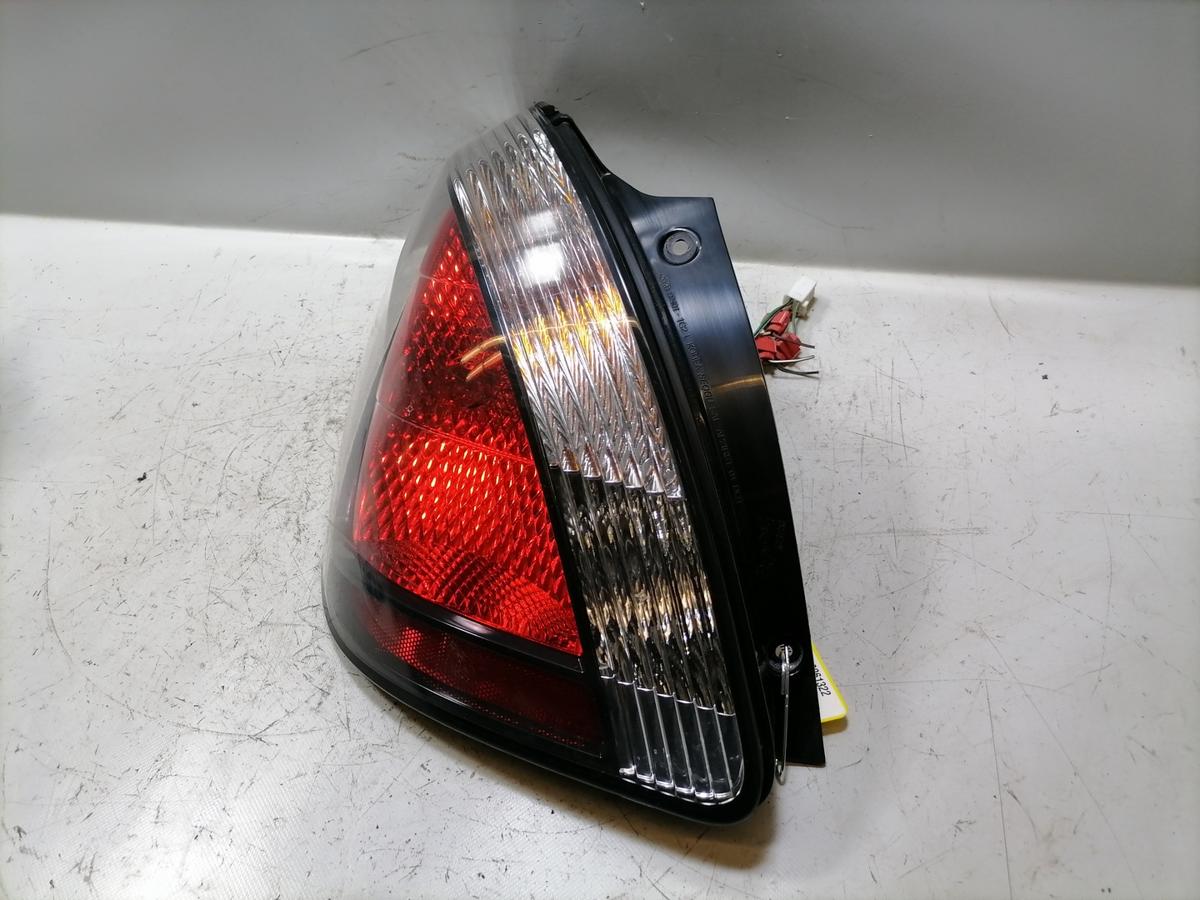 Kia Rio 2 JB original R&uuml;cklicht R&uuml;ckleuchte Schlussleuchte links Flie&szlig;heck Bj.2005